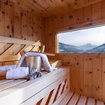 Апартаменты Traumchalet Mit Sauna In Kirchberg Im Skigebiet Kitzbuehel *