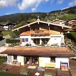 Traumchalet Mit Sauna In Kirchberg Im Skigebiet Kitzbuehel Апартаменты