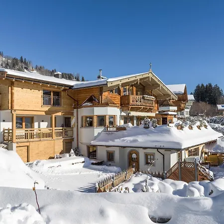 Traumchalet Mit Sauna In Kirchberg Im Skigebiet Kitzbuehel Apartment *