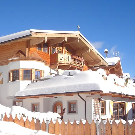 Traumchalet Mit Sauna In Kirchberg Im Skigebiet Kitzbuehel * Kirchberg in Tirol