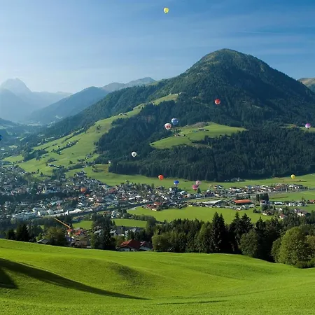 Traumchalet Mit Sauna In Kirchberg Im Skigebiet Kitzbuehel Apartament Kirchberg in Tirol